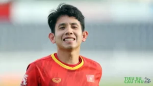 Tiểu sử cầu thủ Hồng Duy