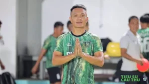 Tiểu sử cầu thủ Lê Quang Hùng - làm lại cuộc đời trên sân bóng