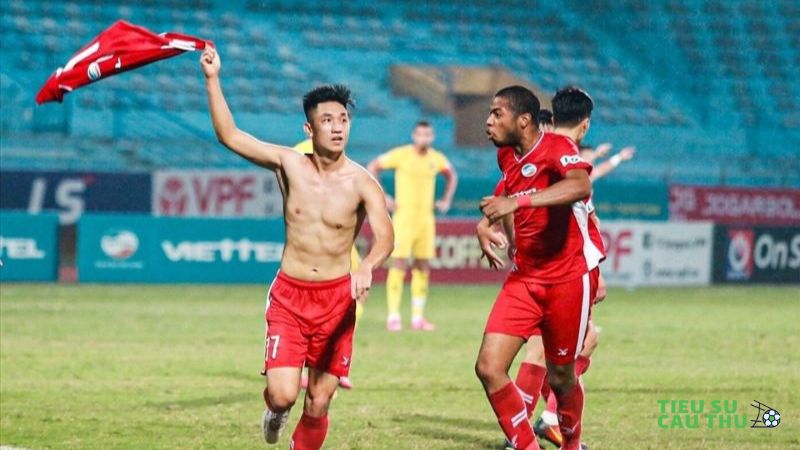 Tiểu sử cầu thủ Nguyễn Trọng Đại
